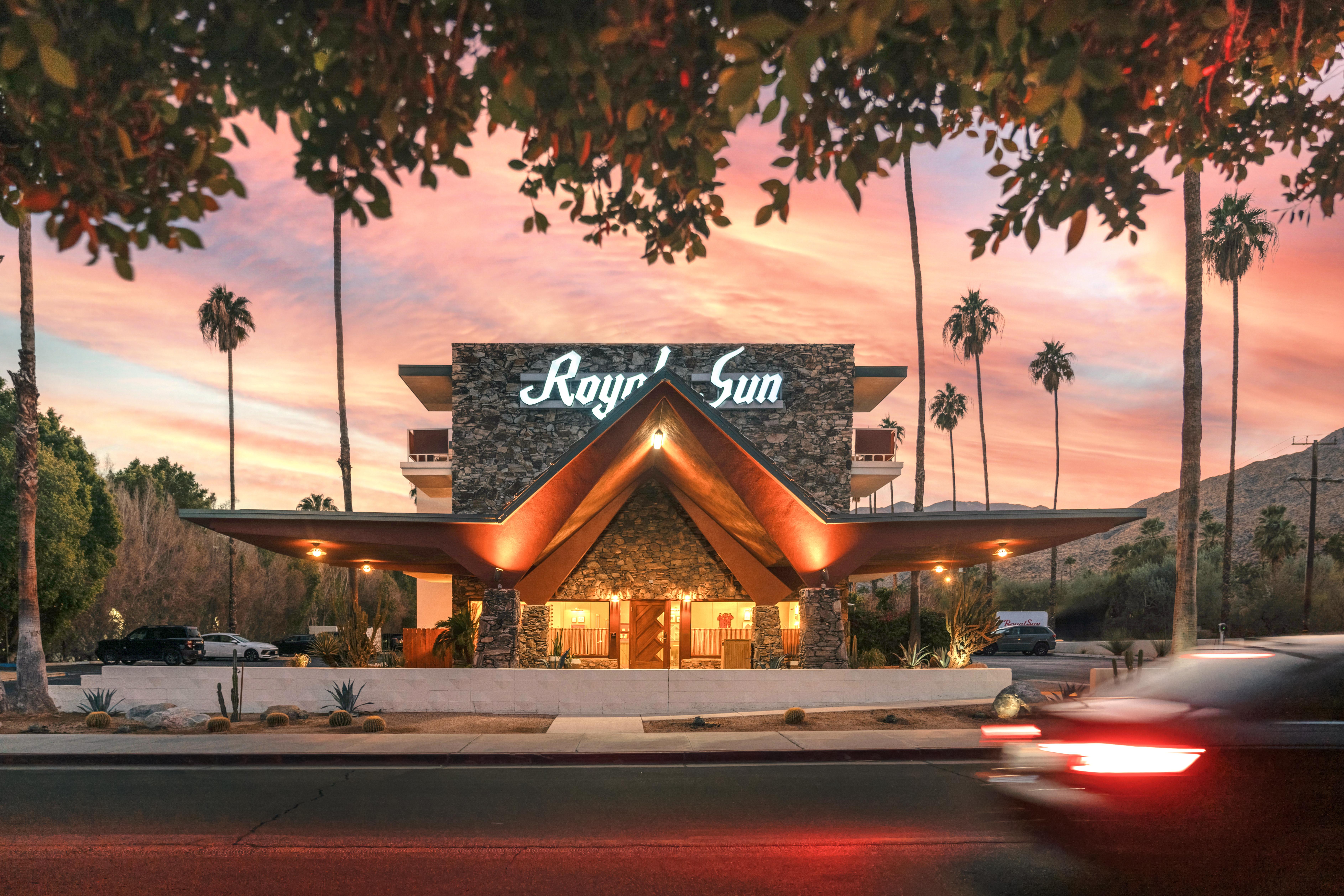 Hotel Royal Sun Palm Springs Extérieur photo